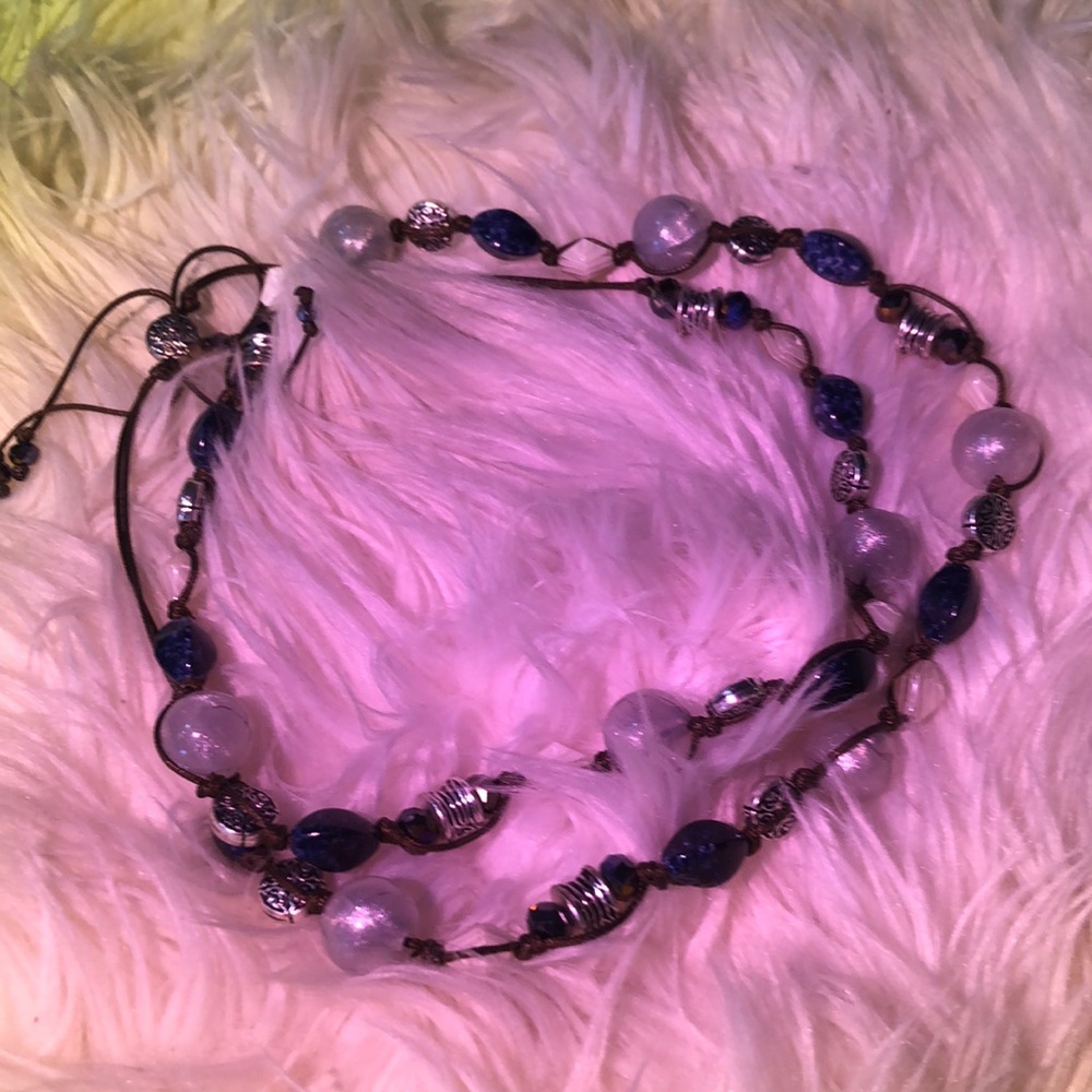 blue and white beaded necklace